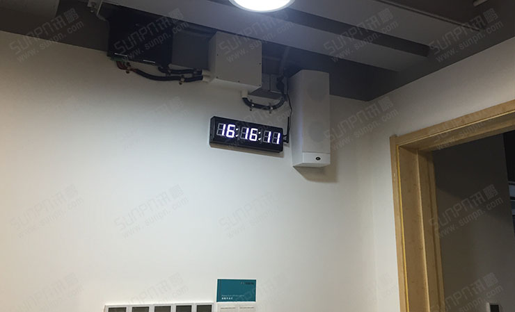 LED電子鐘.jpg LED電子鐘.jpg